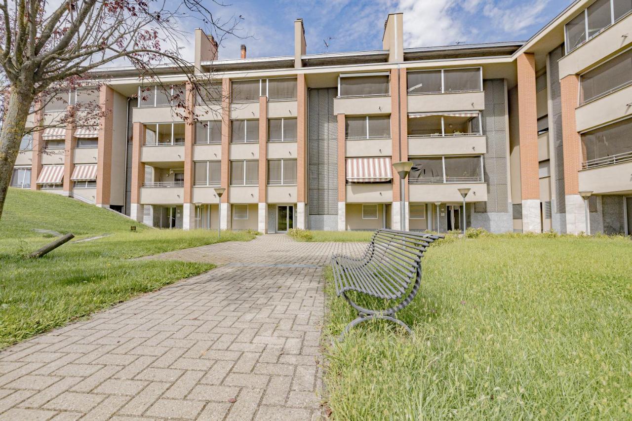 Milan Mchome 特雷扎诺南纳维利奥 外观 照片